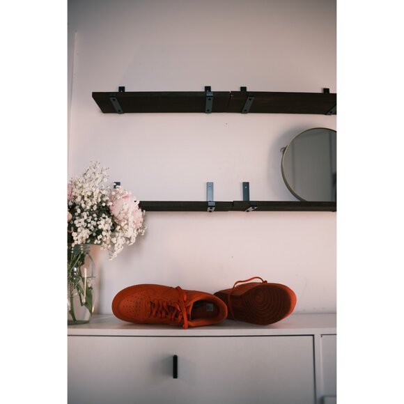 Air Force 1 Low '07 LV8 'University Red', US Men's 8 - Picture 9 of 9